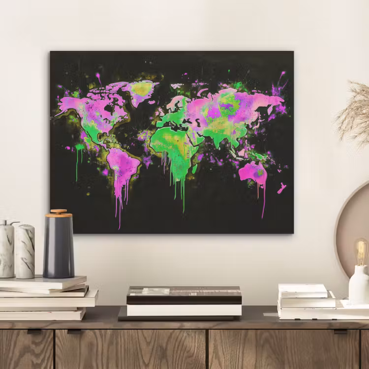 Wereldkaart - Neon - Groen - Roze PET vilt klein -sfeer1