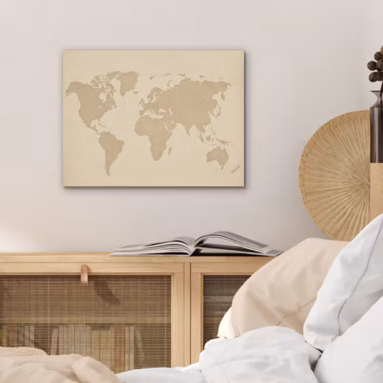 Wereldkaart - Zandkleurig - Minimalistisch PET vilt klein -sfeer3
