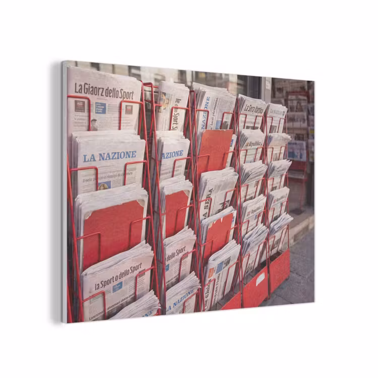 Kranten - Rek - Stedelijk - Dagelijks leven - Rood PET vilt klein -3d
