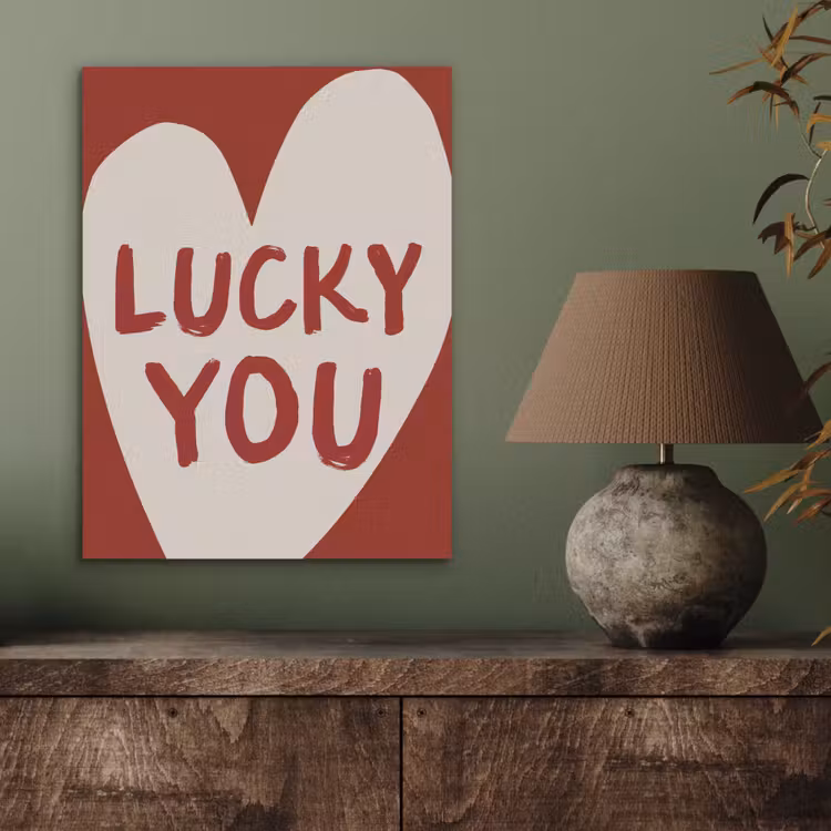Lucky - Hart - Rood PET vilt klein -sfeer2