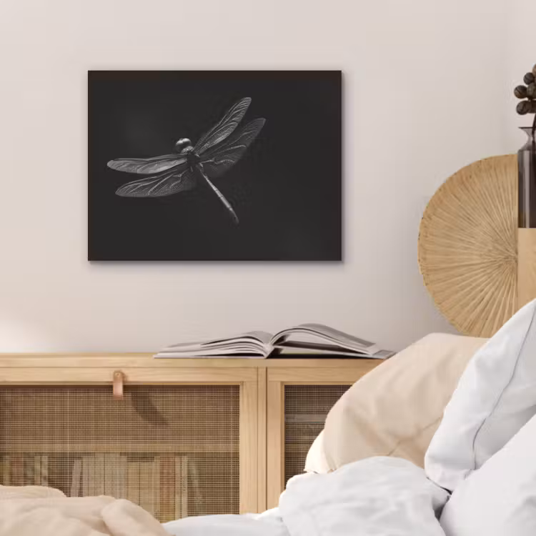 Libelle - Dieren - Zwart - Insect PET vilt klein -sfeer3