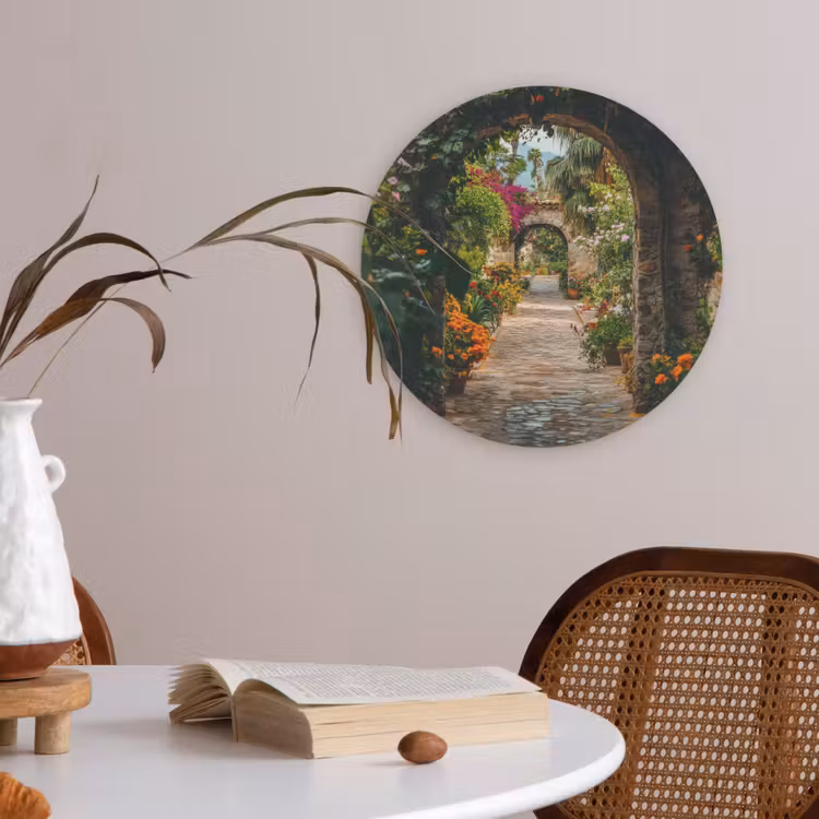 Doorkijk - Bloemen - Poort - Stenen Akoestische PET Vilt - Rond klein -sfeer3
