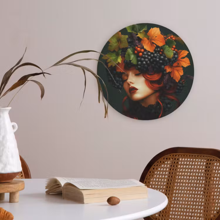 Vrouw - Rood - Groen - Druiven Akoestische PET Vilt - Rond klein -sfeer3