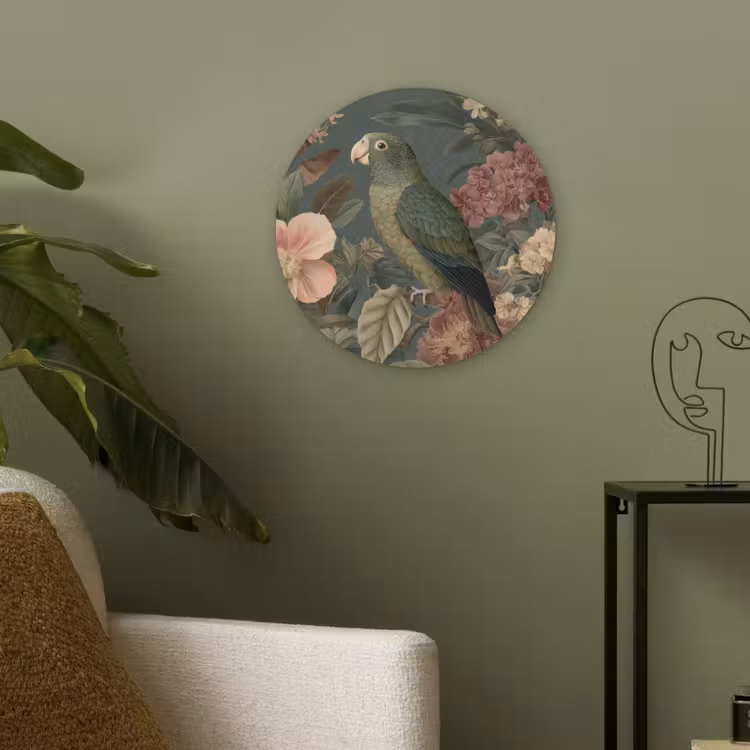 Groene papegaai - Kleurrijke bloemen - Donkere achtergrond Akoestische PET Vilt - Rond klein -sfeer2