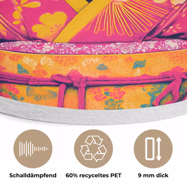 Koe - Bloemenkrans - Oorhangers - Kimono Akoestische PET Vilt - Rond klein -closeup_DE
