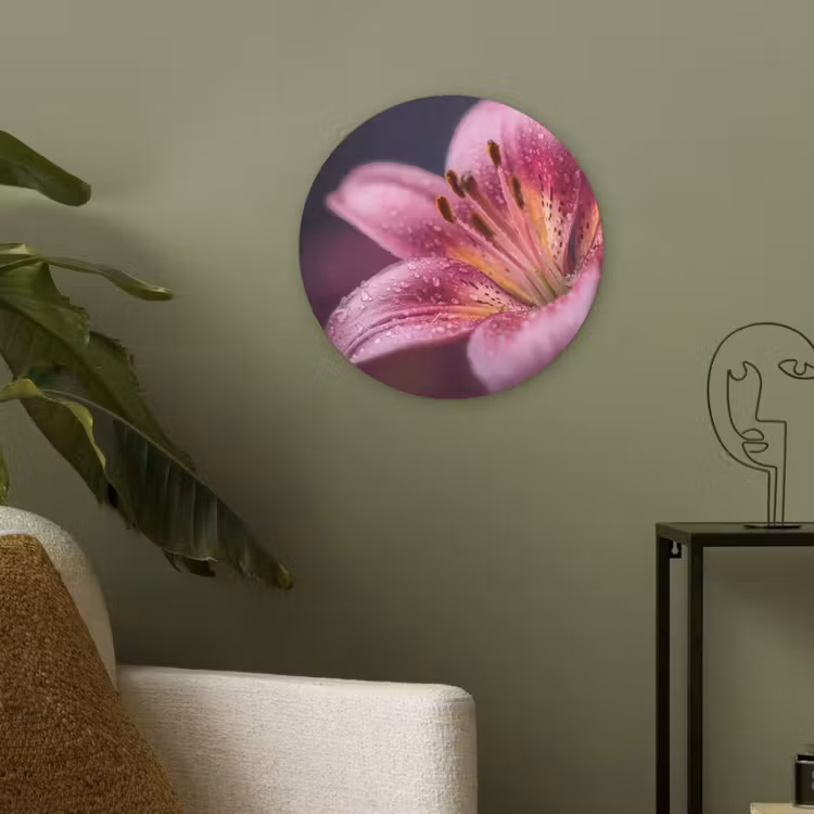 Roze - lelie - Dauwdruppels Akoestische PET Vilt - Rond klein -sfeer2