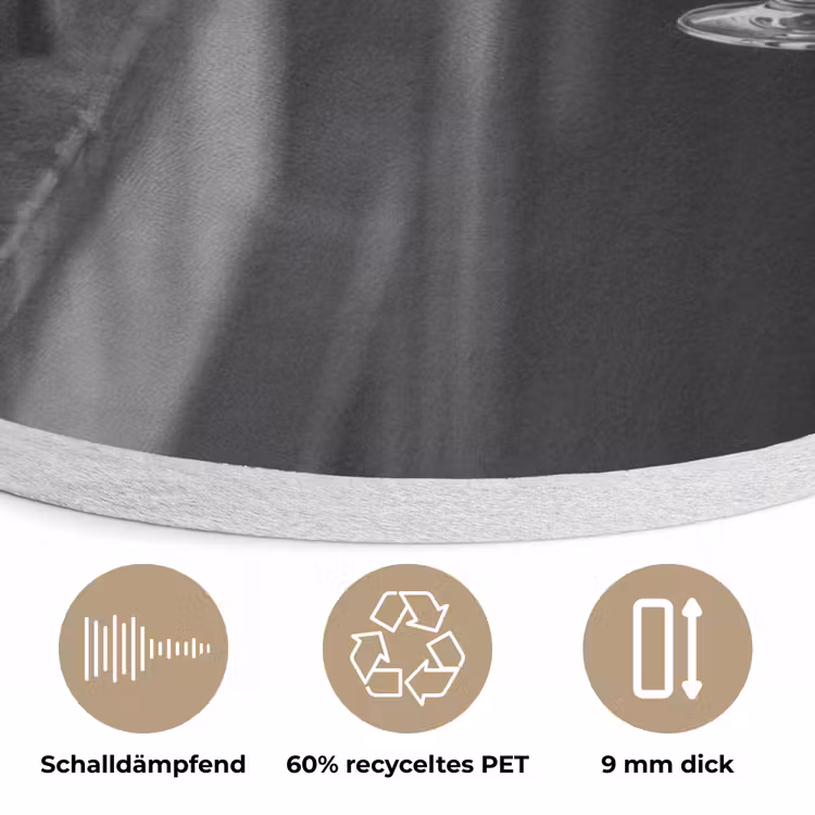 Wijnfles - Glas - Handen - Raam Akoestische PET Vilt - Rond klein -closeup_DE