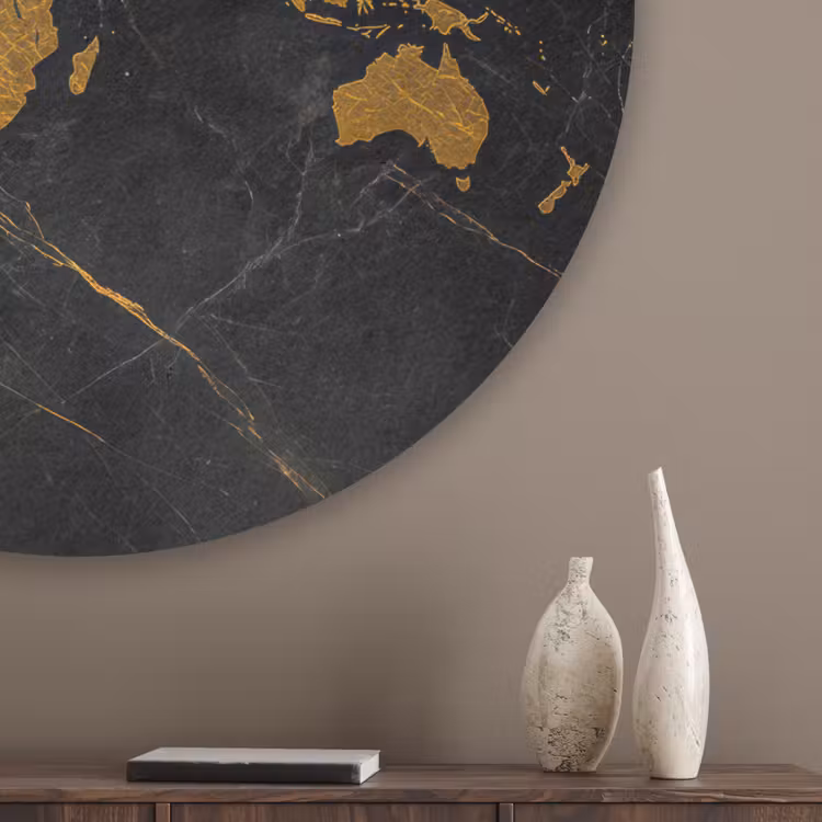 Wereldkaart - Goud - Marmer Akoestische PET Vilt - Rond klein -sfeer5_closeup