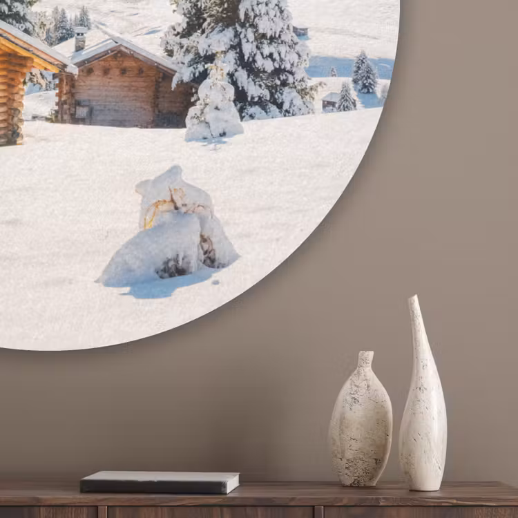 Winter - Huisje - Bergen - Uitzicht - Sneeuw Akoestische PET Vilt - Rond klein -sfeer5_closeup