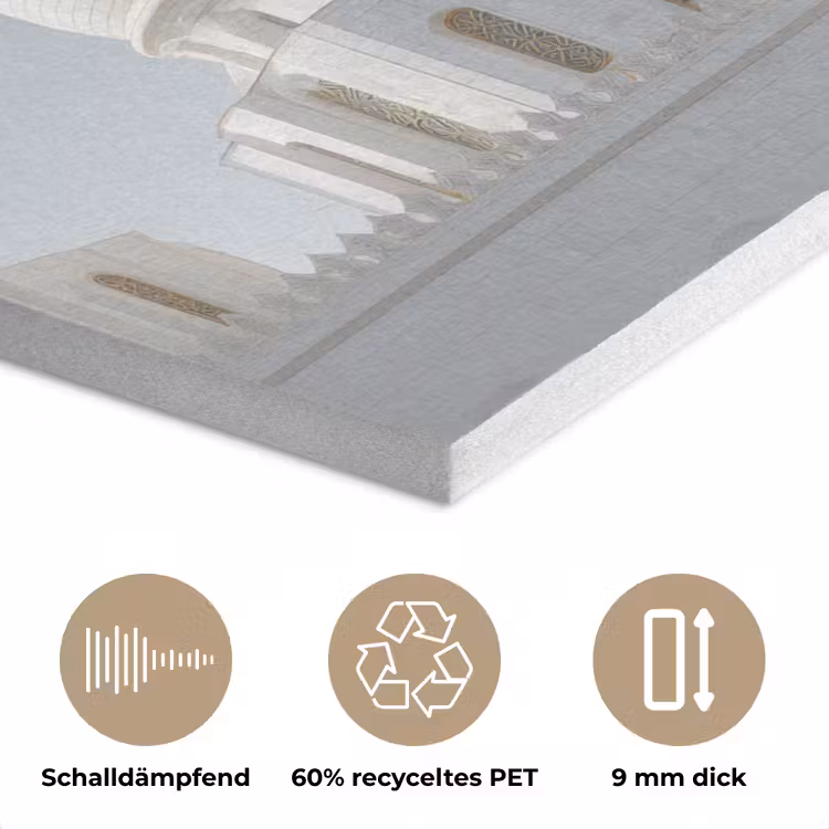 Witte koepels - Helderblauwe lucht - Gouden ornamenten PET vilt klein -closeup_DE