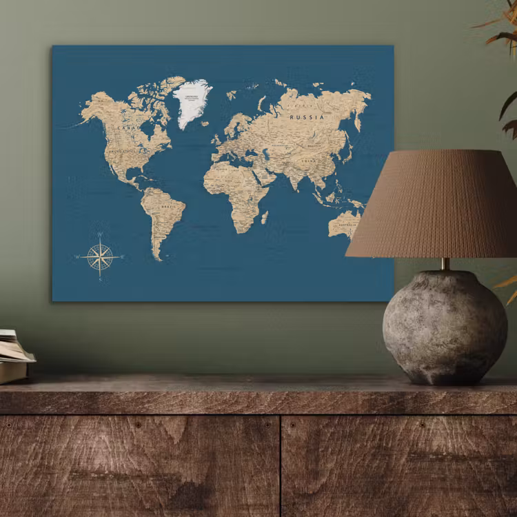 Wereldkaart - Donkerblauw - Beige PET vilt klein -sfeer2