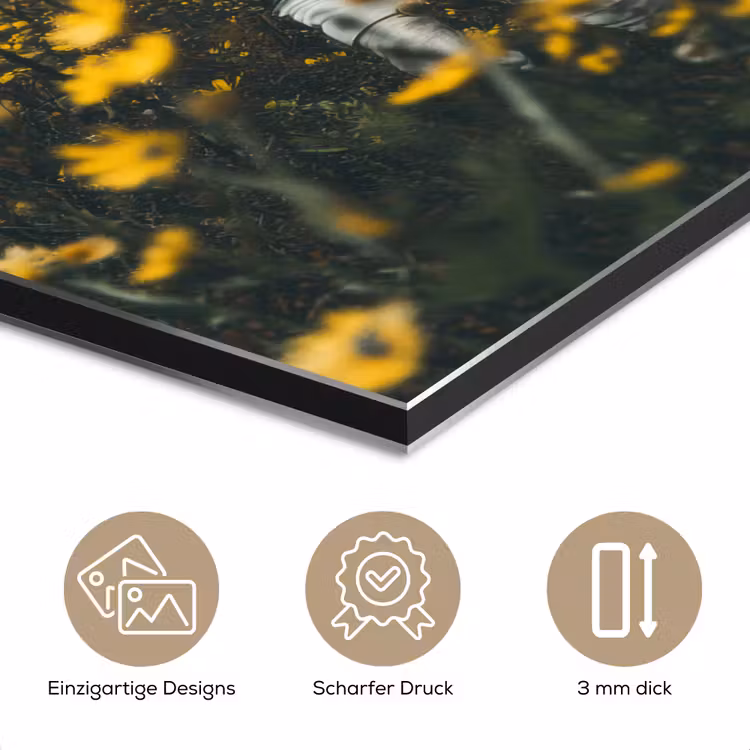Astronaut - Bloemen - Veld - Geel aluminium wit klein -closeup_DE