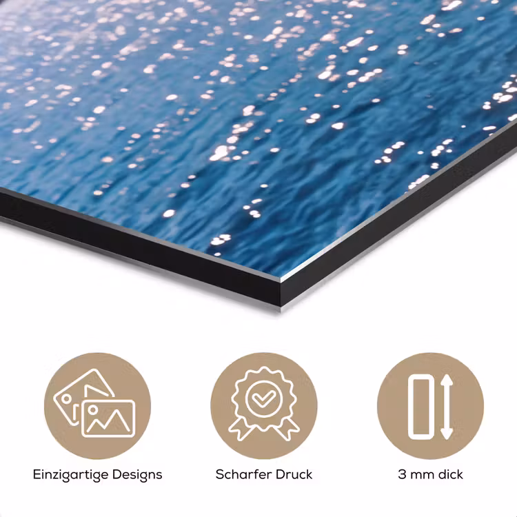 Badmode - Bikini - Zee - Bergen - Geel aluminium wit klein -closeup_DE
