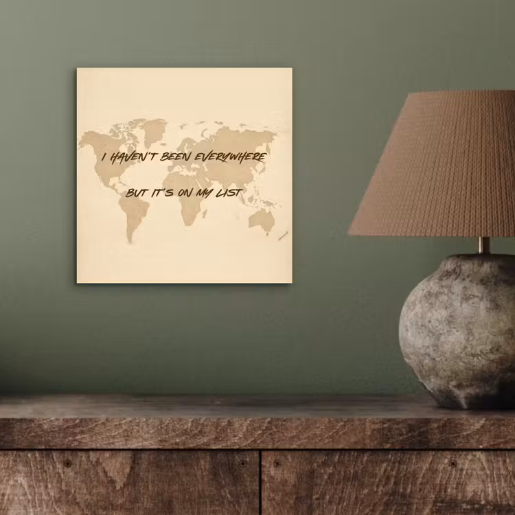 Beige - Wereldkaart - Quote - Handgeschreven aluminium wit klein -sfeer2