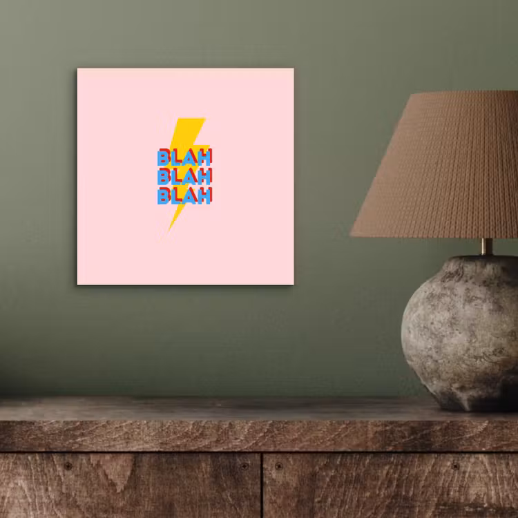 Blah - Bliksem - Roze aluminium wit klein -sfeer2