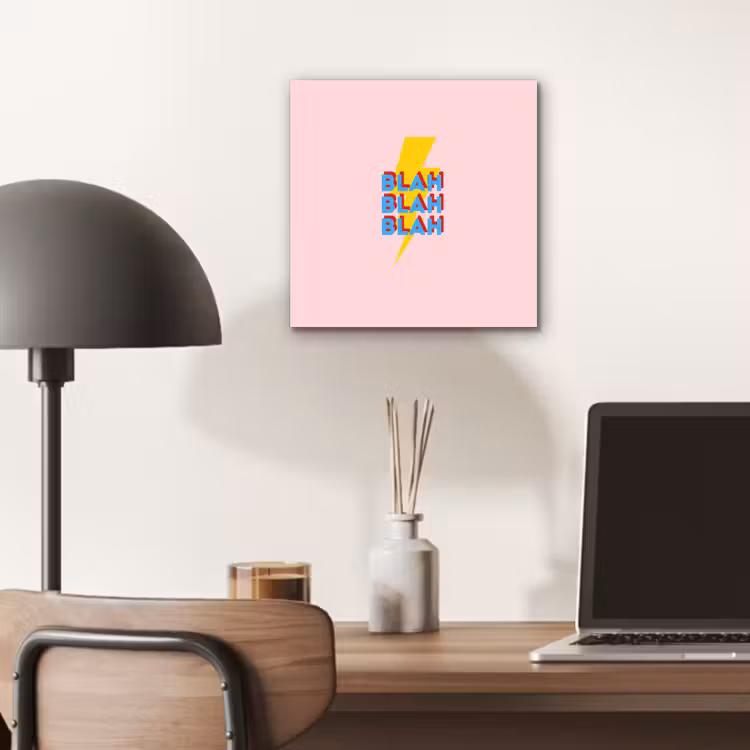 Blah - Bliksem - Roze aluminium wit klein -sfeer5