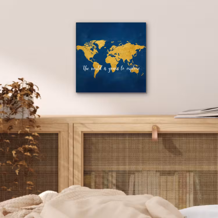 Blauw - Wereldkaart - Quote - Explore aluminium wit klein -sfeer3