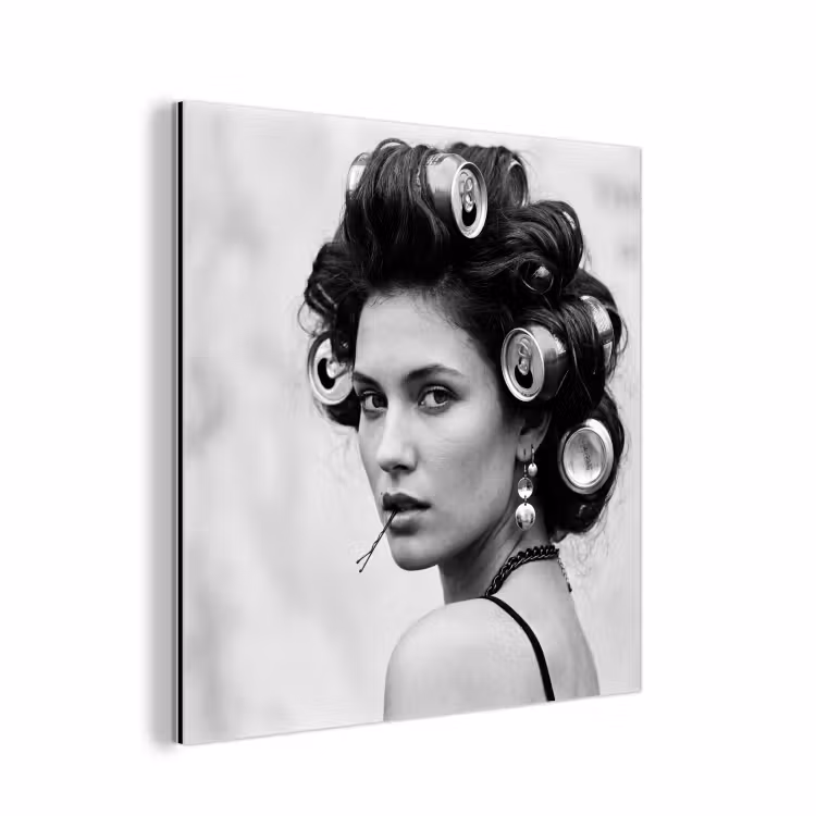 Edgy - Vrouw - Zwart - Wit aluminium wit klein -3d