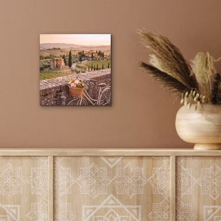 Fiets - Bloemen - Toscane - Landschap - Roze aluminium wit klein -sfeer4