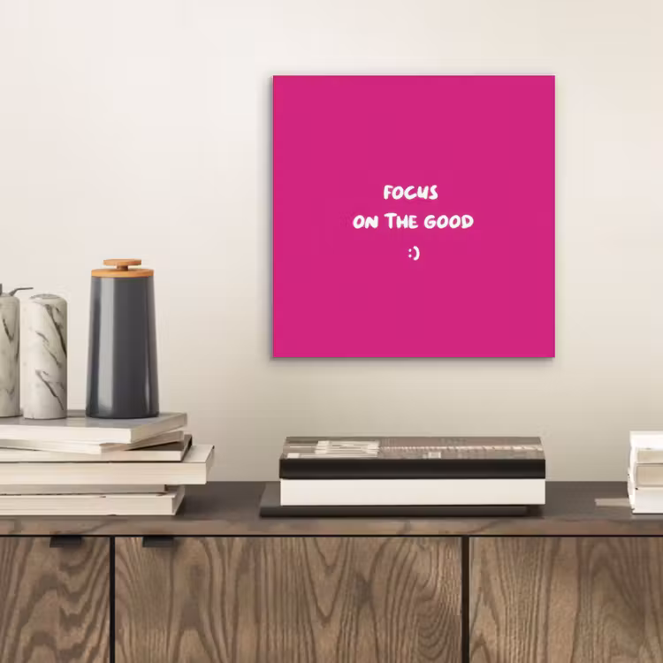Focus - Smiley - Roze aluminium wit klein -sfeer1