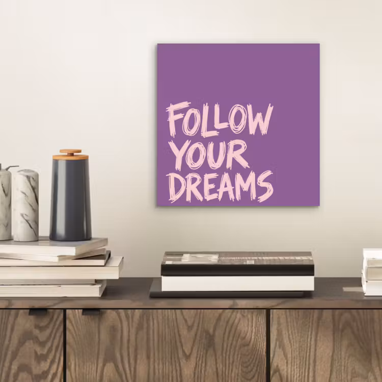 Follow your dreams - Paars - Penseeltextuur aluminium wit klein -sfeer1