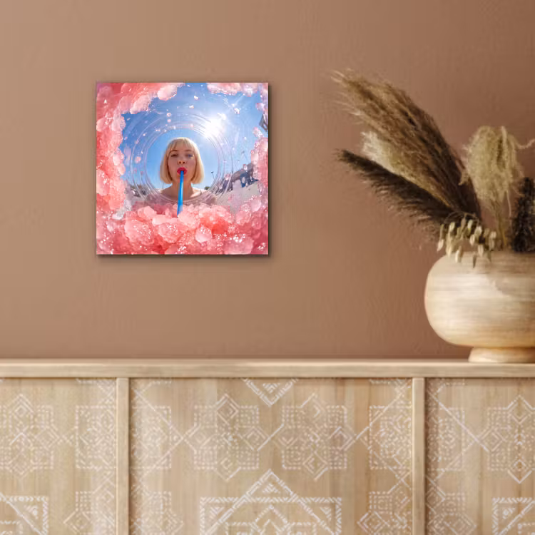 Vrouw - Drank - Zomer - Roze - Blauw aluminium wit klein -sfeer4