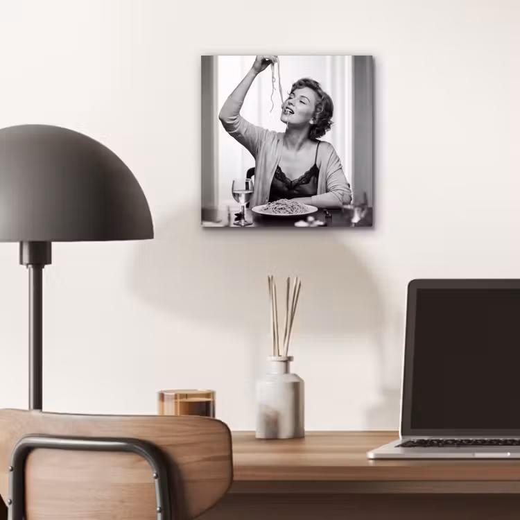 Vrouw - Spaghetti - Zwart - Wit aluminium wit klein -sfeer5