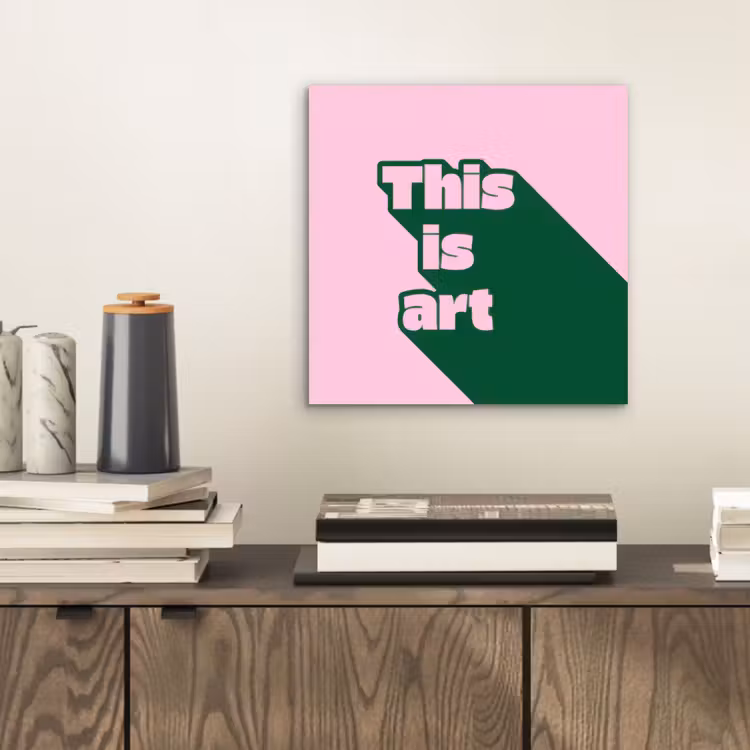 Groen - Teskt - This is art - Roze aluminium wit klein -sfeer1