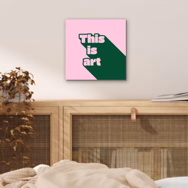 Groen - Teskt - This is art - Roze aluminium wit klein -sfeer3