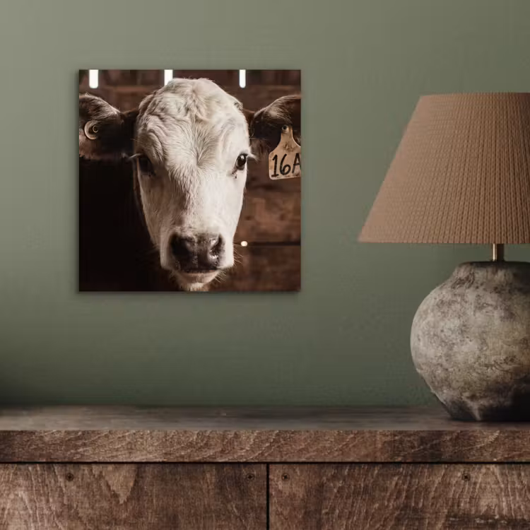 Kalf - Oormerk - Houten stal aluminium wit klein -sfeer2