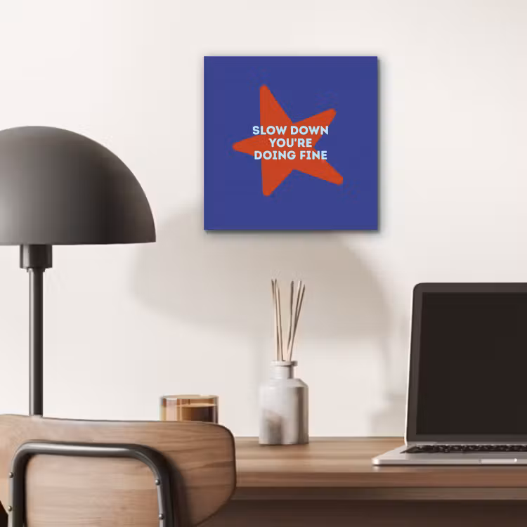 Slow down you're doing fine - Ster - Blauw aluminium wit klein -sfeer5