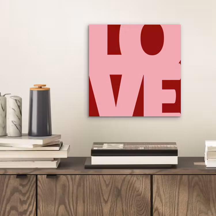 Love - Rood - Blokletters aluminium wit klein -sfeer1