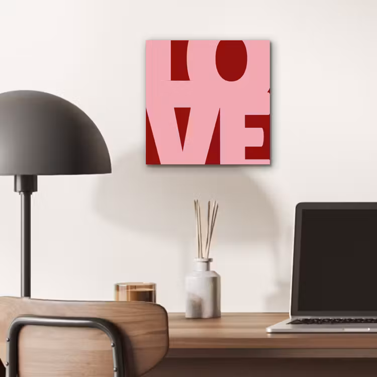 Love - Rood - Blokletters aluminium wit klein -sfeer5