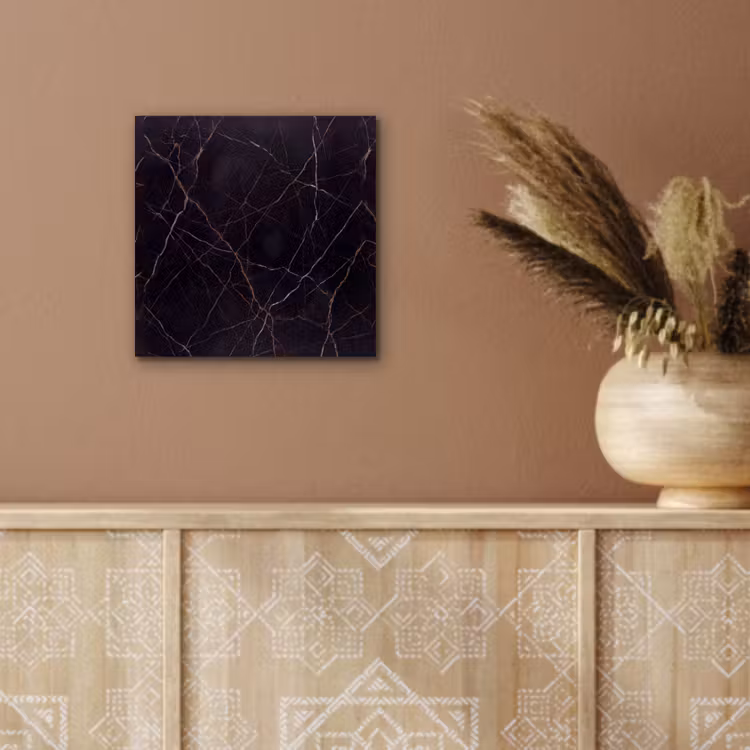 Natuursteen - Marmerpatroon - Abstract - Modern - Zwart - Goud aluminium wit klein -sfeer4