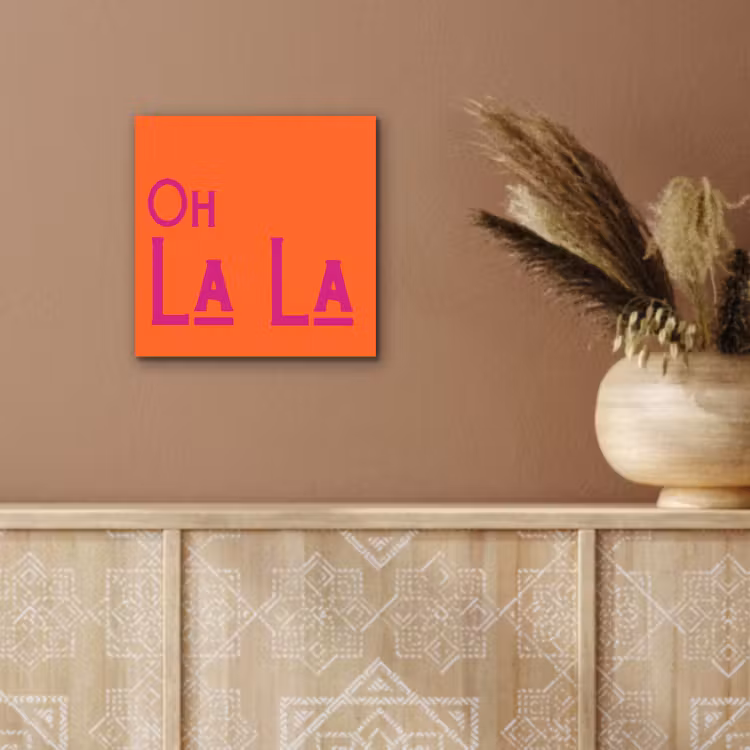 Oh la la - Oranje - Roze - Scheeflettertype aluminium wit klein -sfeer4