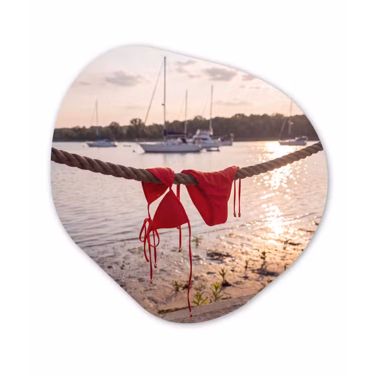 Badkleding - Rood - Zomer - Water - Zonsondergang Wandcirkel Organisch Aluminium middel -3d