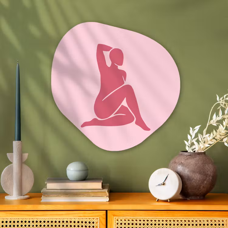 Vrouw - Silhouet - Abstract - Modern - Roze Wandcirkel Organisch Aluminium middel -sfeer2