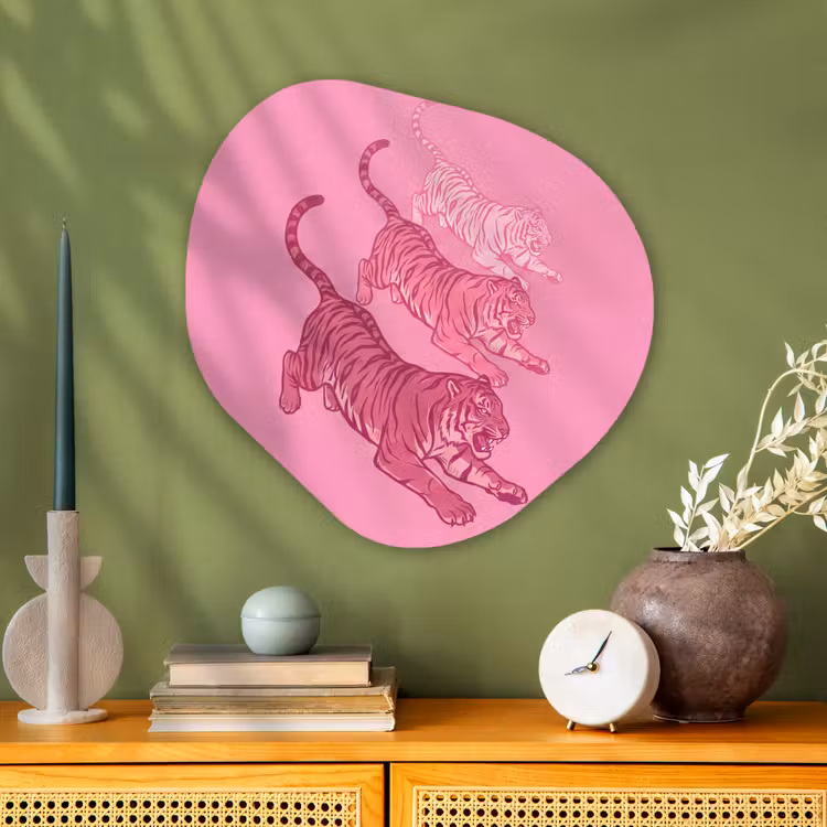 Kat - Springend - Dieren - Roze - Modern Wandcirkel Organisch Aluminium middel -sfeer2