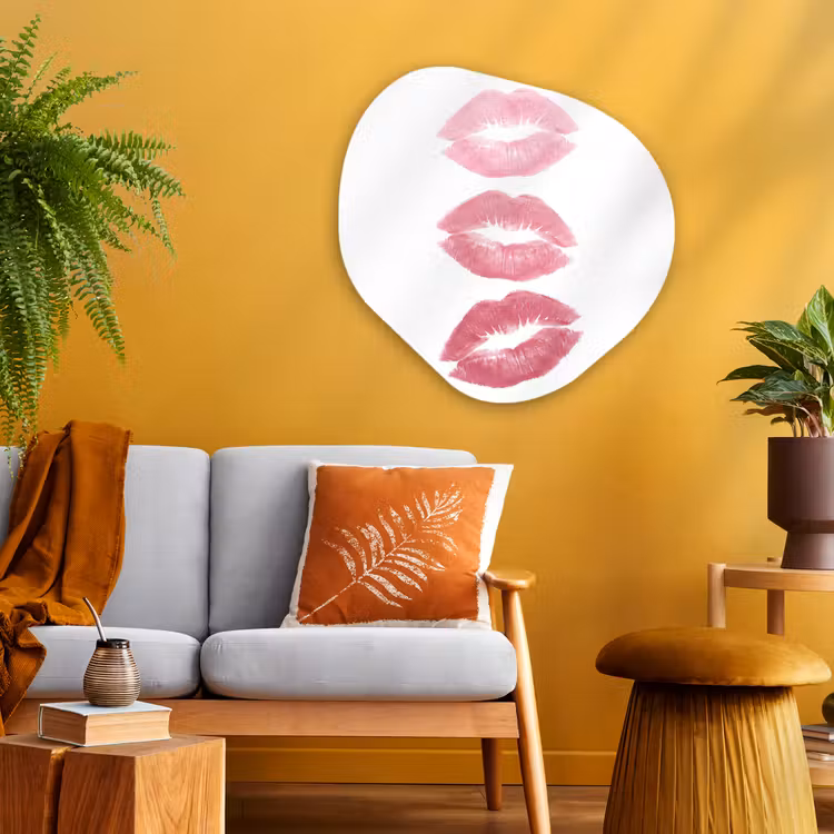Lippen - Kusafdruk - Roze - Modern - Abstract Wandcirkel Organisch Aluminium middel -sfeer4