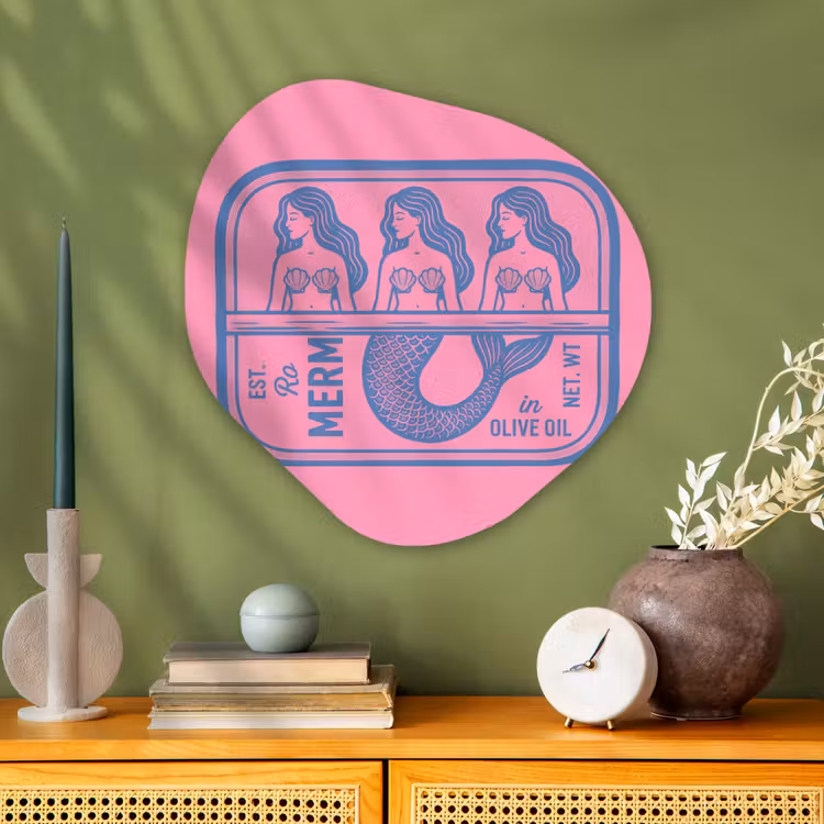 Meermin - Sardineblik - Illustratie - Roze - Retro Wandcirkel Organisch Aluminium middel -sfeer2