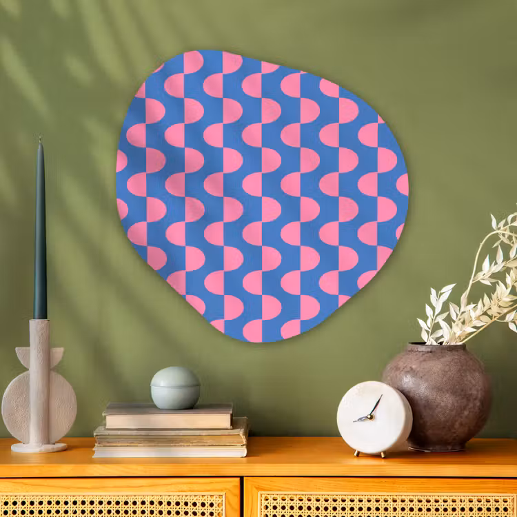 Patroon - Halve cirkels - Abstract - Modern - Roze - Blauw Wandcirkel Organisch Aluminium middel -sfeer2