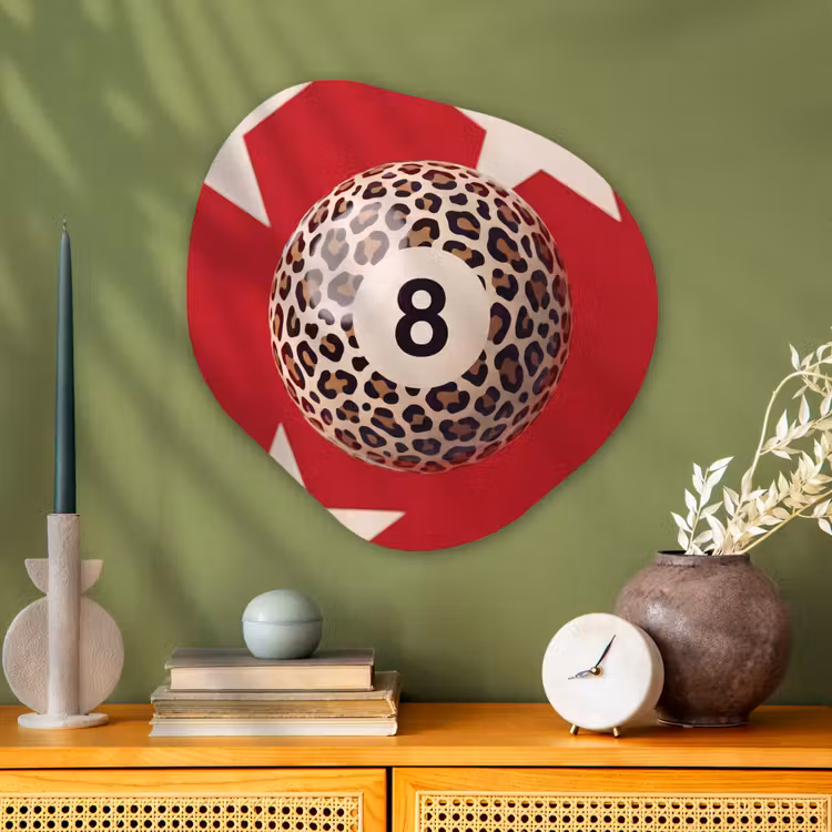 Spel - Dierenprint - Nummer 8 - Modern - Rood Wandcirkel Organisch Aluminium middel -sfeer2