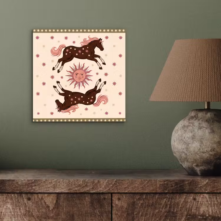 Paard - Zon - Mystiek - Illustratie - Roze aluminium wit klein -sfeer2