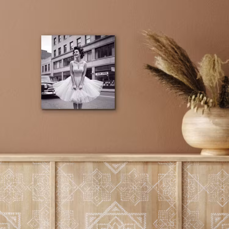 Retro - Vrouw - Zwart - Wit aluminium wit klein -sfeer4