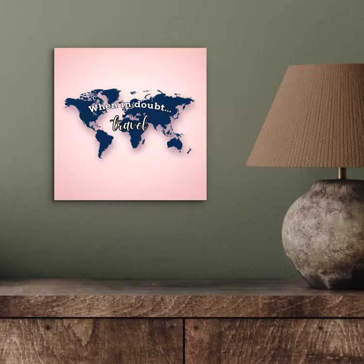 Roze - Quote - Wereldkaart - Travel aluminium wit klein -sfeer2