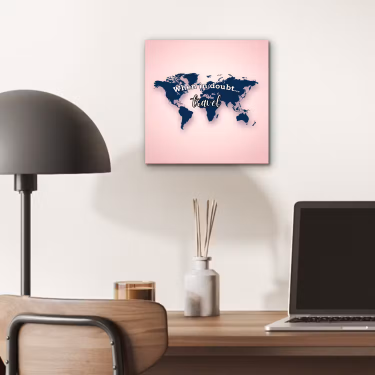 Roze - Quote - Wereldkaart - Travel aluminium wit klein -sfeer5