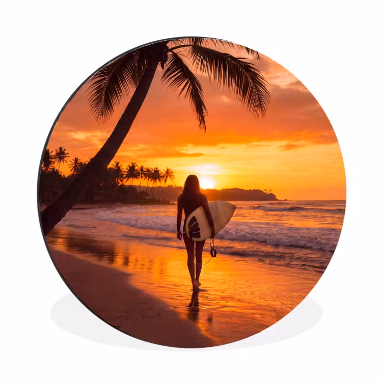 Vrouw - Surfplank - Strand - Zonsondergang - Oranje Wandcirkel aluminium klein -3d