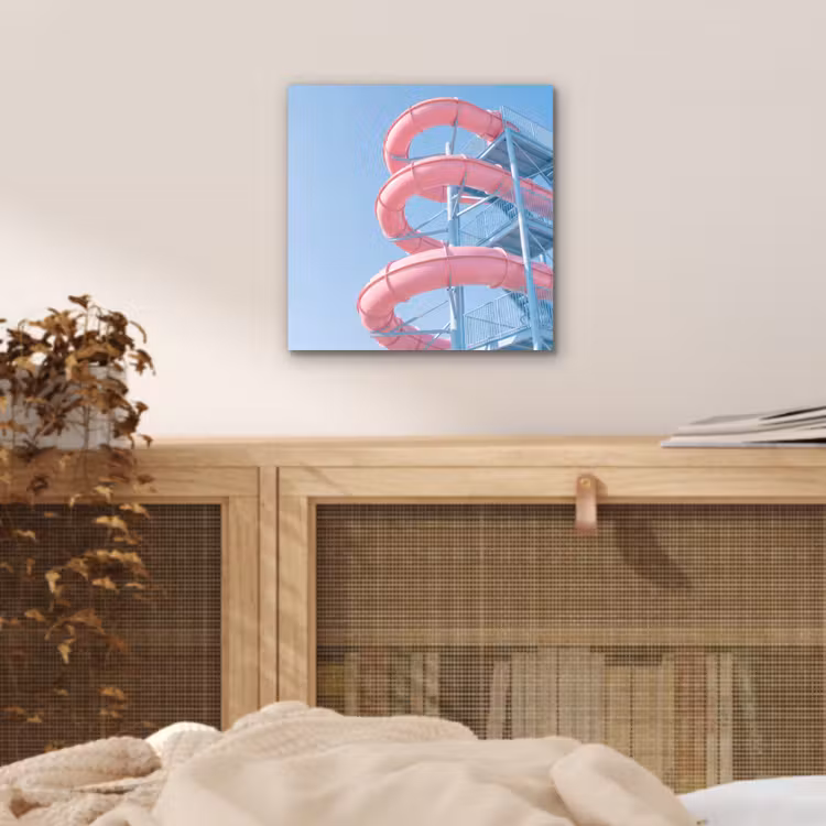 Glijbaan - Waterpark - Spiraal - Modern - Roze aluminium wit klein -sfeer3