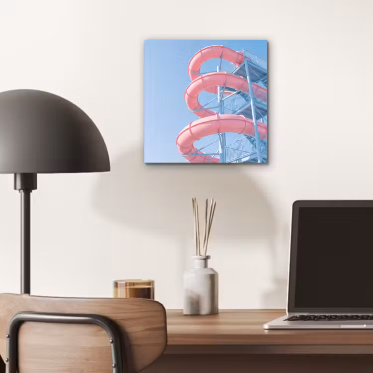 Glijbaan - Waterpark - Spiraal - Modern - Roze aluminium wit klein -sfeer5
