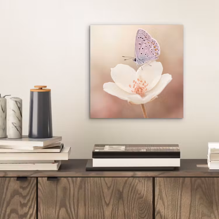 Vlinder - Bloem - Blauw aluminium wit klein -sfeer1